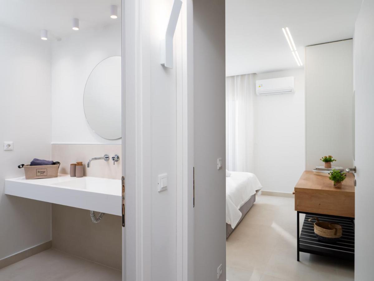 The H Experience - Eclectic Spacious Apartment Near Venetian Castle - 1 Ираклио Екстериор снимка