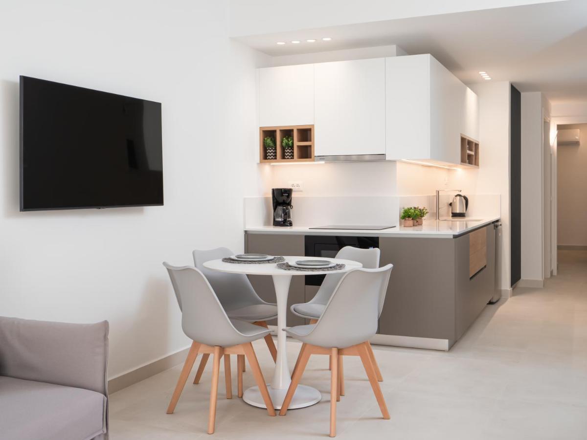 The H Experience - Eclectic Spacious Apartment Near Venetian Castle - 1 Ираклио Екстериор снимка